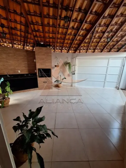 Casa com 3 quartos à venda, 137m2 em Ribeirao Preto - SP - imagem 4 Foto 4 de Casa com 3 quartos à venda, 137m2 em Ribeirao Preto - SP