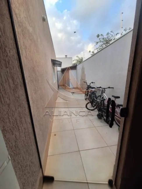 Casa com 3 quartos à venda, 137m2 em Ribeirao Preto - SP - imagem 6 Foto 6 de Casa com 3 quartos à venda, 137m2 em Ribeirao Preto - SP