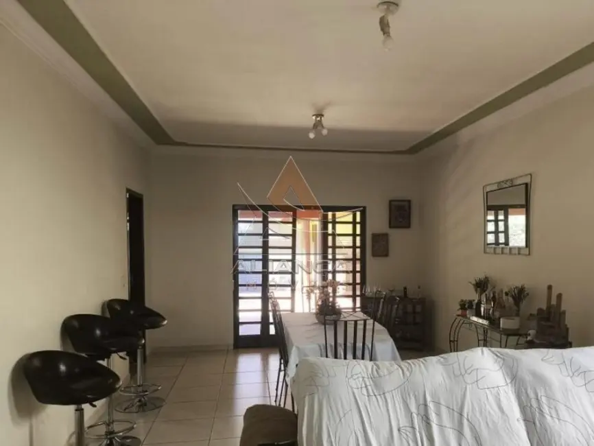 Foto 2 de Casa com 3 quartos à venda, 185m2 em Ribeirao Preto - SP