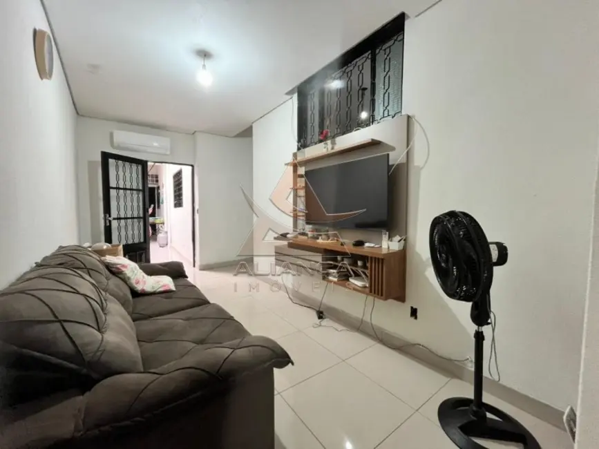 Foto 1 de Casa com 4 quartos à venda, 189m2 em Vila Tibério, Ribeirao Preto - SP