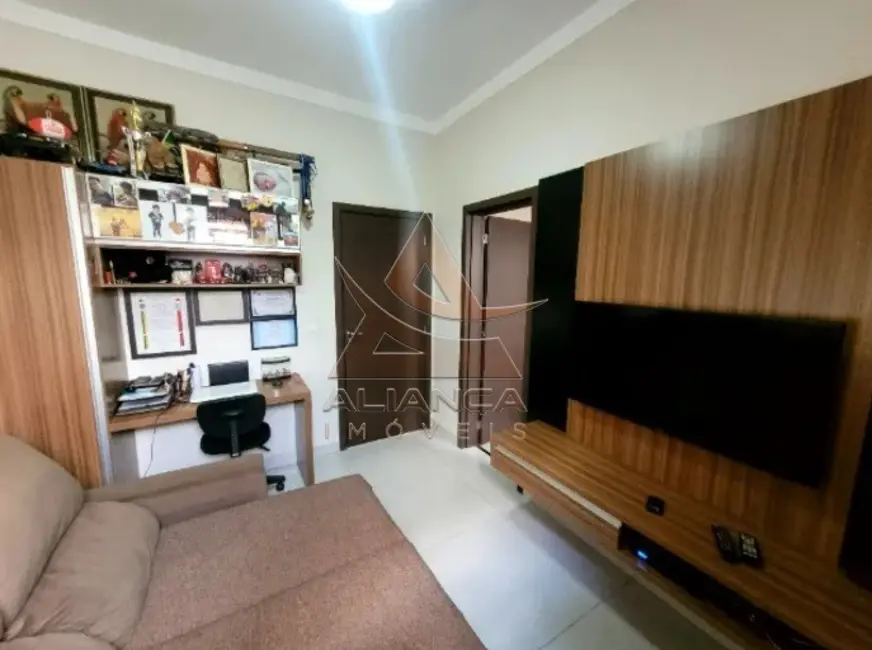 Casa com 3 quartos à venda, 174m2 em Ribeirânia, Ribeirao Preto - SP - imagem 8 Foto 8 de Casa com 3 quartos à venda, 174m2 em Ribeirânia, Ribeirao Preto - SP