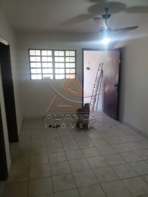 Casa com 2 quartos à venda, 97m2 em Vila Virgínia, Ribeirao Preto - SP - imagem 1 Foto 1 de Casa com 2 quartos à venda, 97m2 em Vila Virgínia, Ribeirao Preto - SP