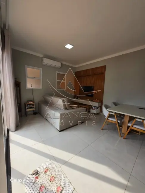 Casa com 3 quartos à venda, 139m2 em Ribeirao Preto - SP - imagem 2 Foto 2 de Casa com 3 quartos à venda, 139m2 em Ribeirao Preto - SP