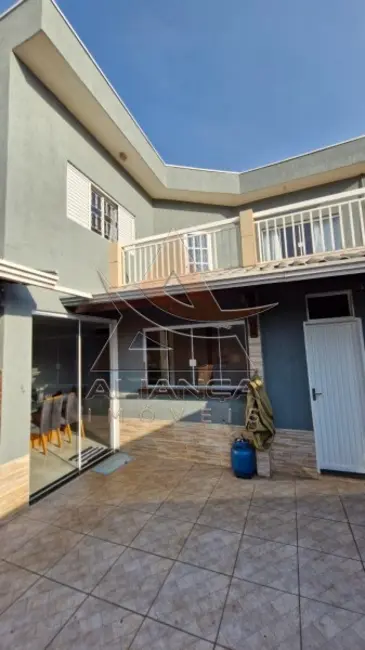 Foto 1 de Casa com 3 quartos à venda, 233m2 em Ribeirao Preto - SP