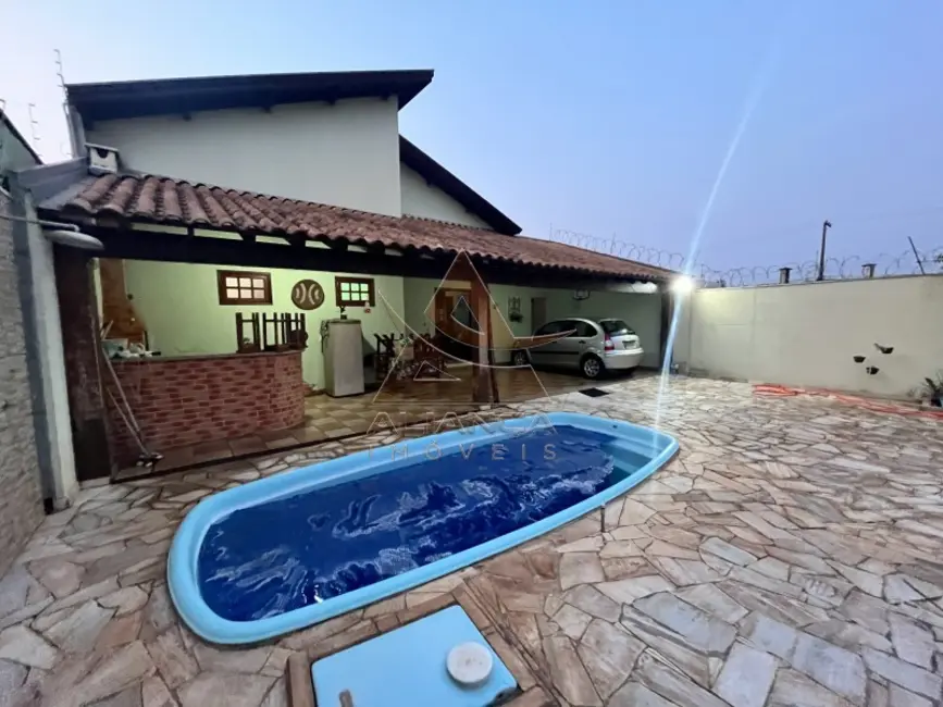 Foto 1 de Casa com 3 quartos à venda, 220m2 em Ribeirao Preto - SP