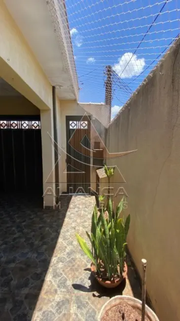 Foto 2 de Casa com 3 quartos à venda, 135m2 em Ribeirao Preto - SP