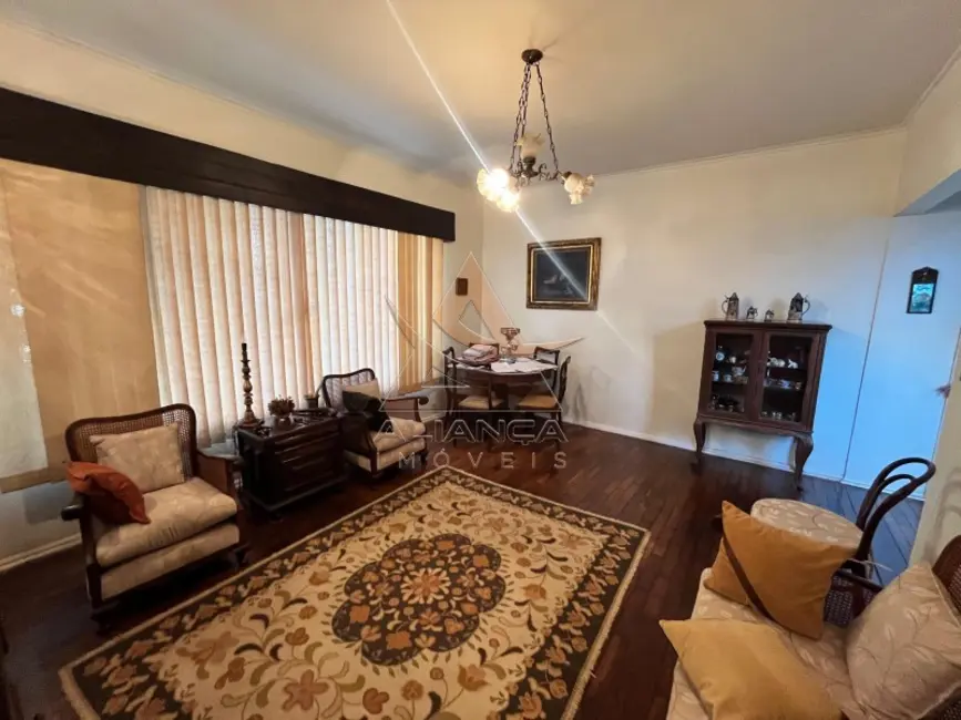 Casa com 3 quartos à venda, 186m2 em Jardim Macedo, Ribeirao Preto - SP - imagem 3 Foto 3 de Casa com 3 quartos à venda, 186m2 em Jardim Macedo, Ribeirao Preto - SP