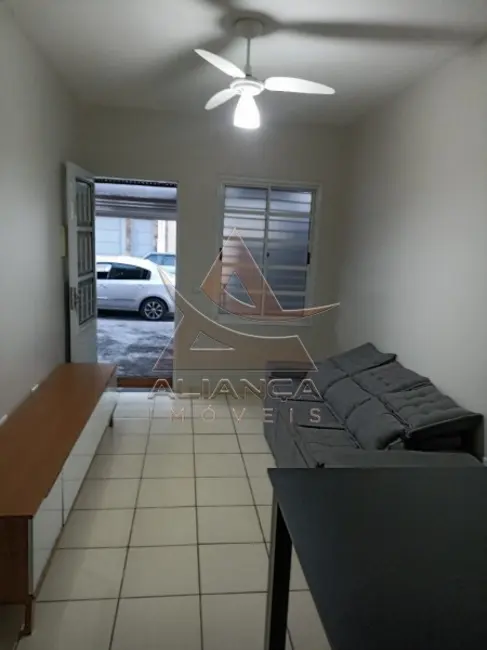 Foto 2 de Casa com 2 quartos à venda, 71m2 em Ribeirao Preto - SP
