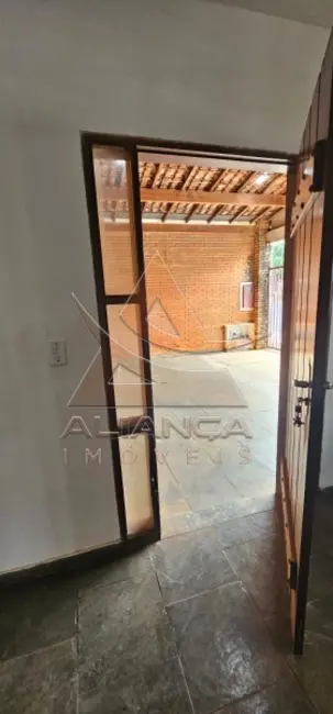 Foto 1 de Casa com 4 quartos à venda, 200m2 em Parque das Andorinhas, Ribeirao Preto - SP