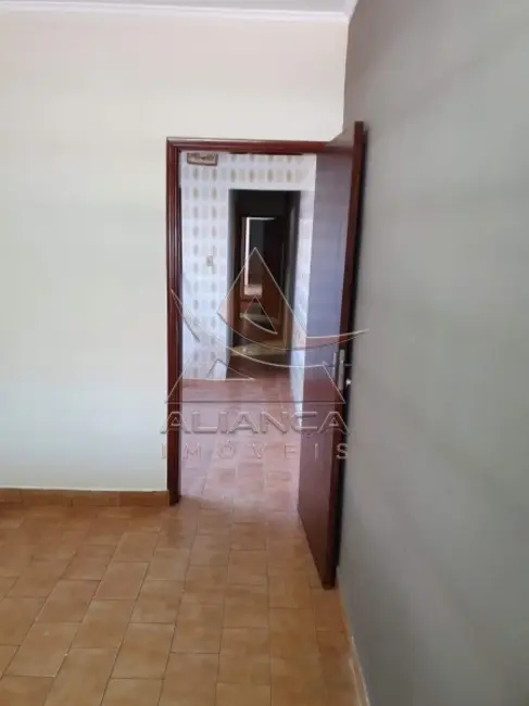 Casa com 3 quartos para alugar, 71m2 em Ribeirao Preto - SP - imagem 3 Foto 3 de Casa com 3 quartos para alugar, 71m2 em Ribeirao Preto - SP