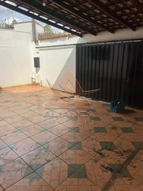 Foto 1 de Casa com 2 quartos à venda, 108m2 em Ribeirao Preto - SP