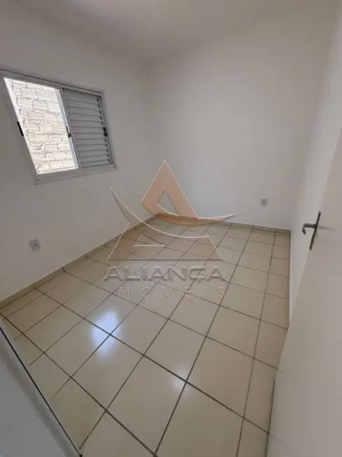 Foto 2 de Casa com 2 quartos à venda, 47m2 em Ribeirao Preto - SP