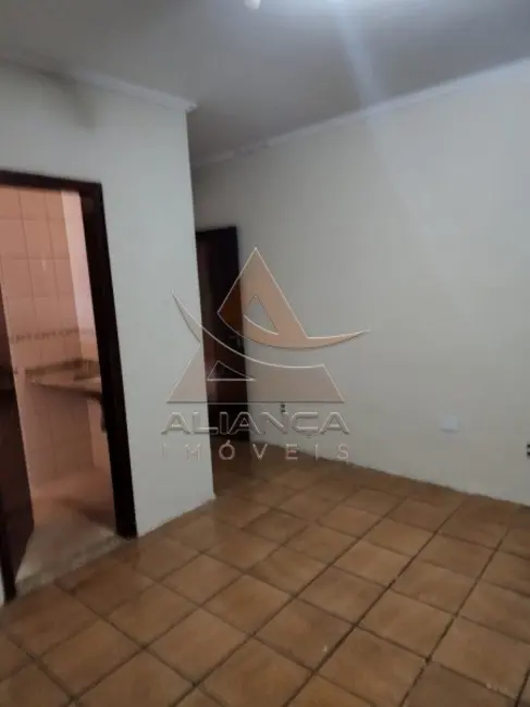 Sala Comercial com 3 quartos para alugar, 229m2 em Ribeirao Preto - SP - imagem 3 Foto 3 de Sala Comercial com 3 quartos para alugar, 229m2 em Ribeirao Preto - SP