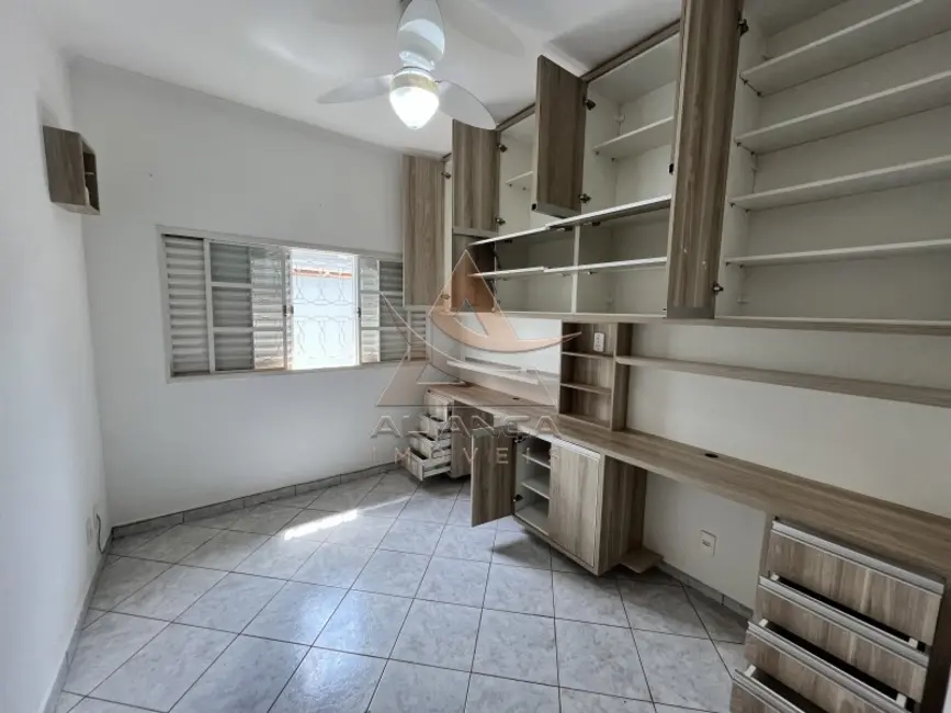 Foto 4 de Casa com 3 quartos à venda, 135m2 em Ribeirao Preto - SP