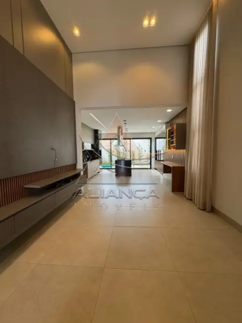 Casa de Condomínio com 3 quartos à venda, 194m2 em Vila do Golf, Ribeirao Preto - SP - imagem 3 Foto 3 de Casa de Condomínio com 3 quartos à venda, 194m2 em Vila do Golf, Ribeirao Preto - SP