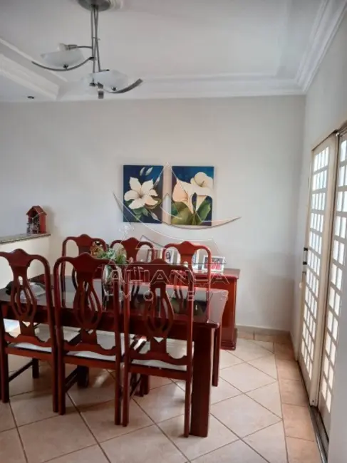 Foto 3 de Casa com 3 quartos à venda, 121m2 em Ribeirao Preto - SP