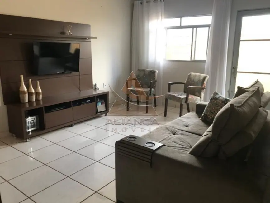 Foto 2 de Casa com 2 quartos à venda, 154m2 em Ribeirao Preto - SP