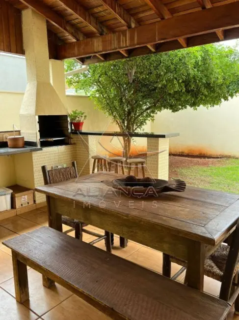 Foto 2 de Casa de Condomínio com 3 quartos à venda, 131m2 em Ribeirao Preto - SP