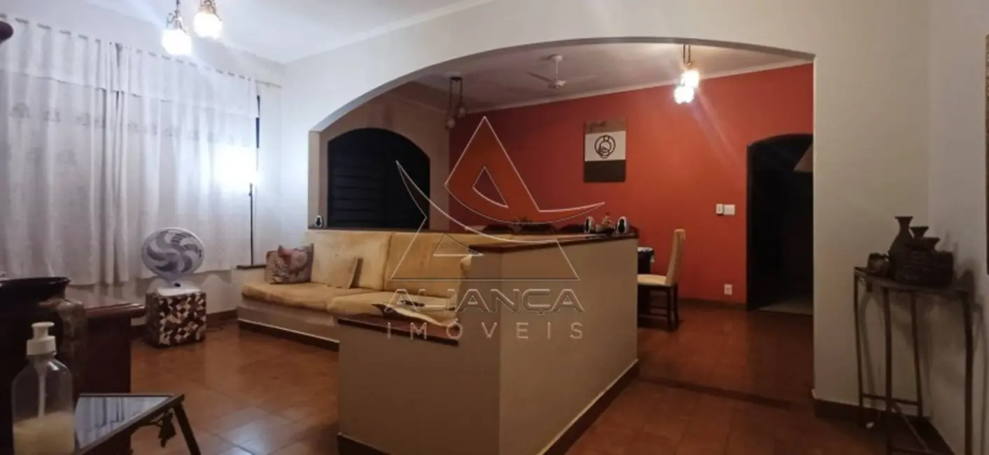 Foto 1 de Casa com 3 quartos à venda, 221m2 em Parque Residencial Lagoinha, Ribeirao Preto - SP