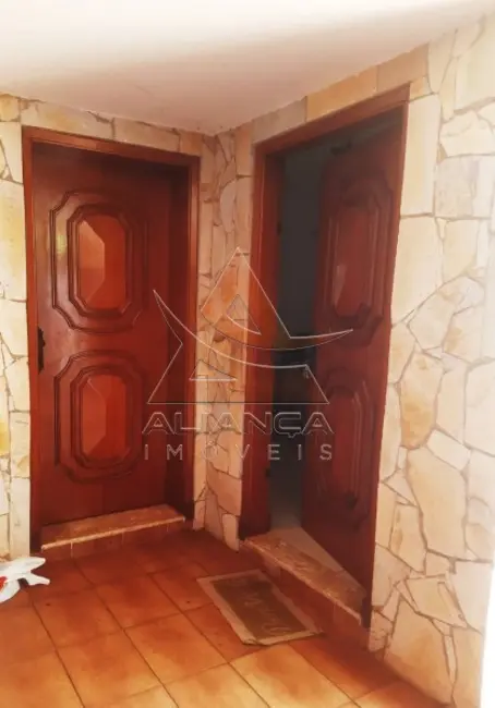 Foto 1 de Casa com 4 quartos à venda, 272m2 em Vila Seixas, Ribeirao Preto - SP