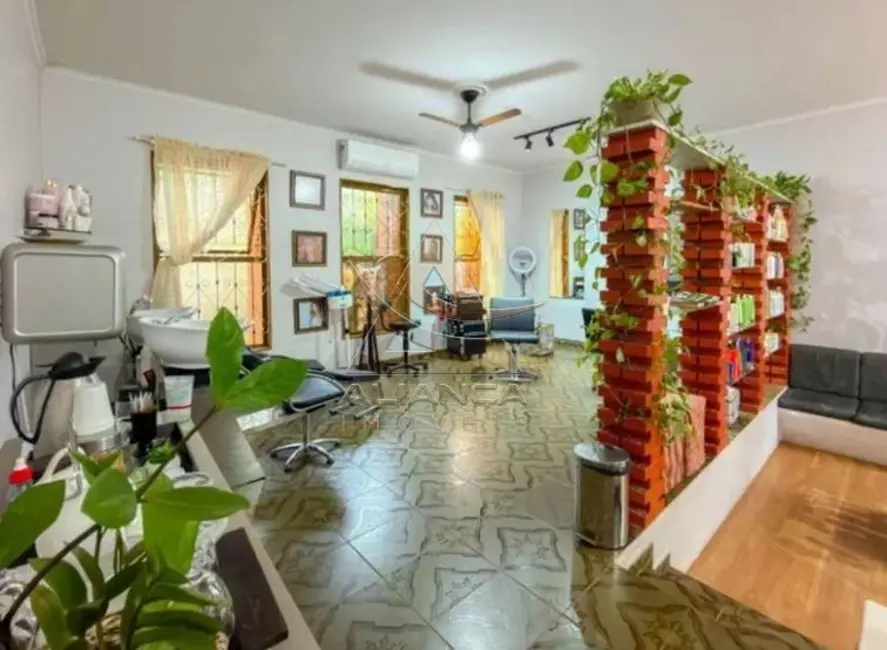 Foto 1 de Casa com 4 quartos à venda, 230m2 em Jardim Irajá, Ribeirao Preto - SP