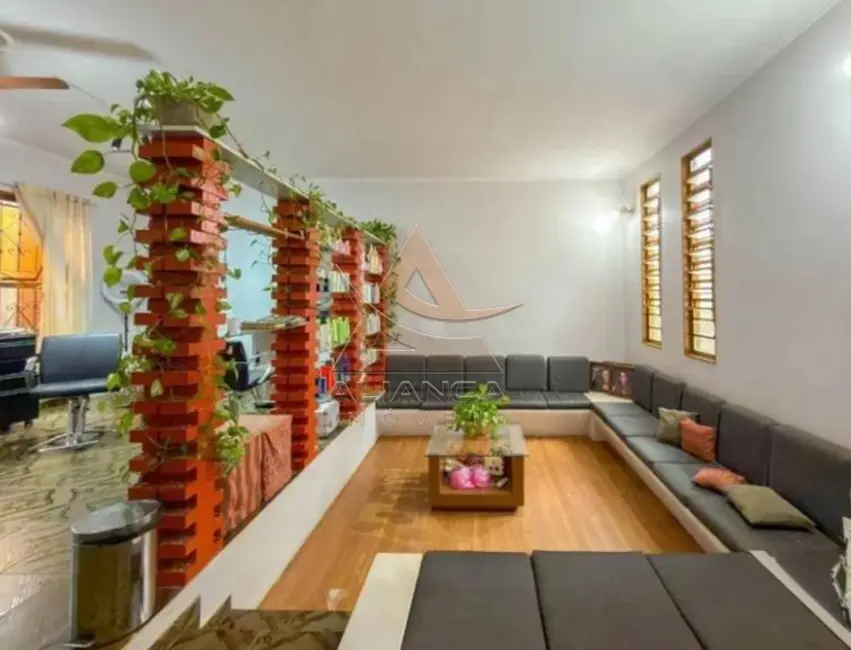 Foto 2 de Casa com 4 quartos à venda, 230m2 em Jardim Irajá, Ribeirao Preto - SP