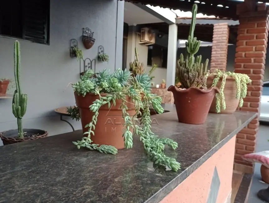 Casa com 4 quartos à venda, 191m2 em Ribeirao Preto - SP - imagem 2 Foto 2 de Casa com 4 quartos à venda, 191m2 em Ribeirao Preto - SP