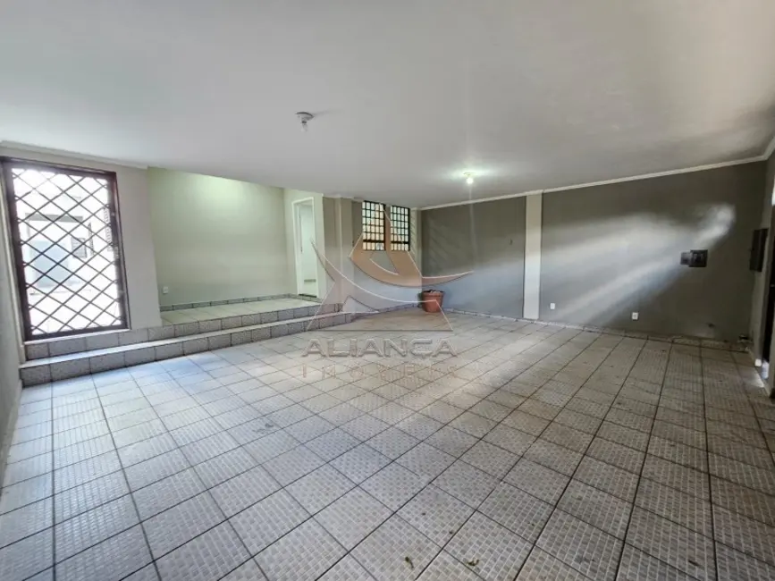 Casa com 3 quartos à venda, 157m2 em Jardim Interlagos, Ribeirao Preto - SP - imagem 1 Foto 1 de Casa com 3 quartos à venda, 157m2 em Jardim Interlagos, Ribeirao Preto - SP