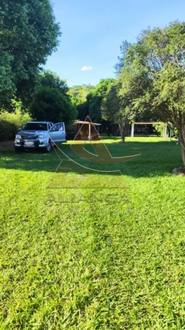 Chácara à venda, 7000m2 em Cravinhos - SP - imagem 4 Foto 4 de Chácara à venda, 7000m2 em Cravinhos - SP