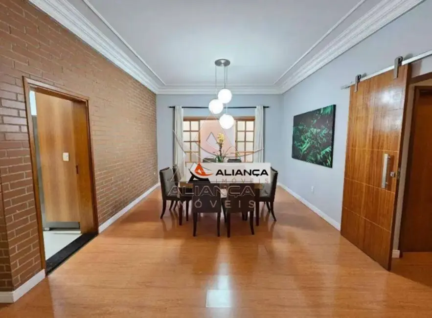 Casa com 3 quartos à venda, 249m2 em Ribeirao Preto - SP - imagem 3 Foto 3 de Casa com 3 quartos à venda, 249m2 em Ribeirao Preto - SP