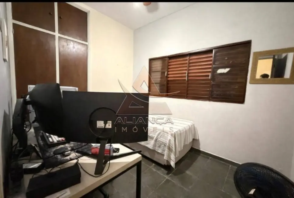 Casa com 3 quartos à venda, 105m2 em Ribeirao Preto - SP - imagem 2 Foto 2 de Casa com 3 quartos à venda, 105m2 em Ribeirao Preto - SP