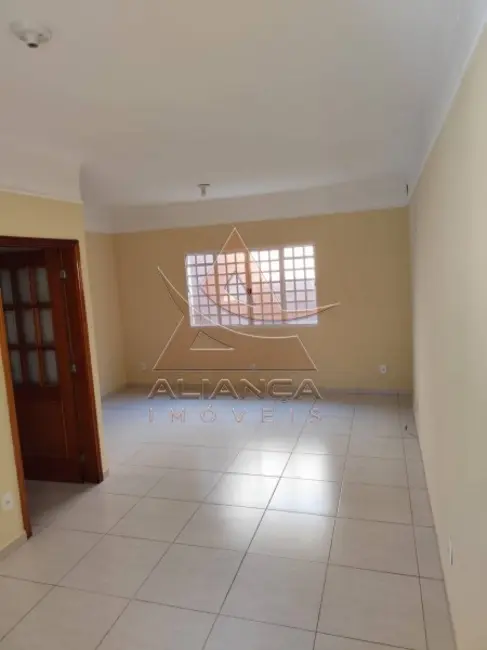 Foto 2 de Casa com 2 quartos para alugar, 154m2 em Ribeirao Preto - SP