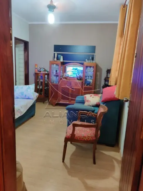 Casa com 3 quartos à venda, 108m2 em Jardim Paulistano, Ribeirao Preto - SP - imagem 3 Foto 3 de Casa com 3 quartos à venda, 108m2 em Jardim Paulistano, Ribeirao Preto - SP