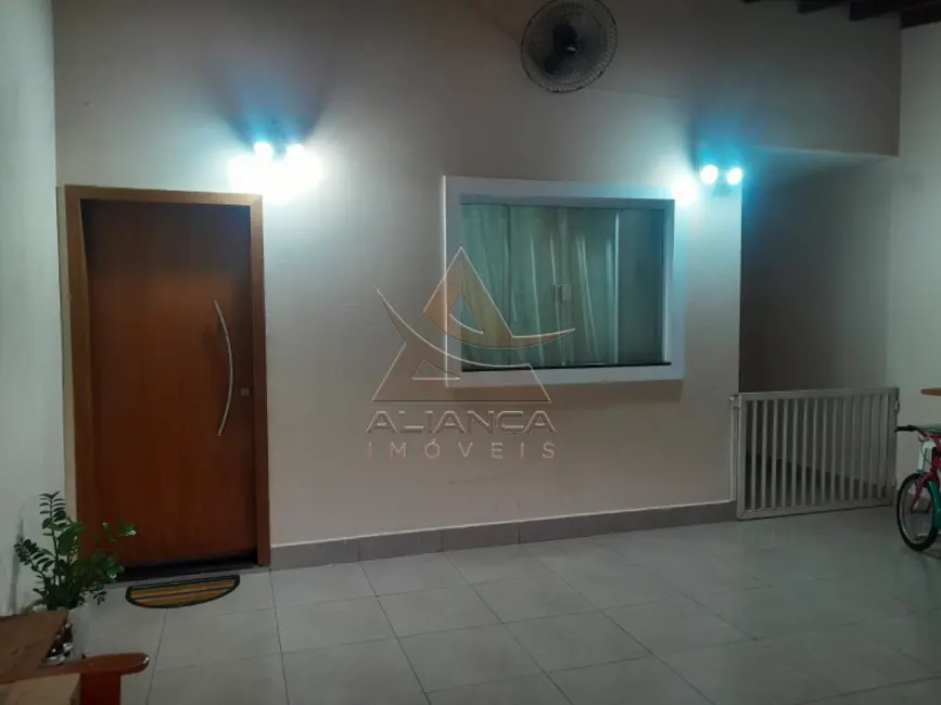Casa com 3 quartos à venda, 132m2 em Centro, Ribeirao Preto - SP - imagem 2 Foto 2 de Casa com 3 quartos à venda, 132m2 em Centro, Ribeirao Preto - SP