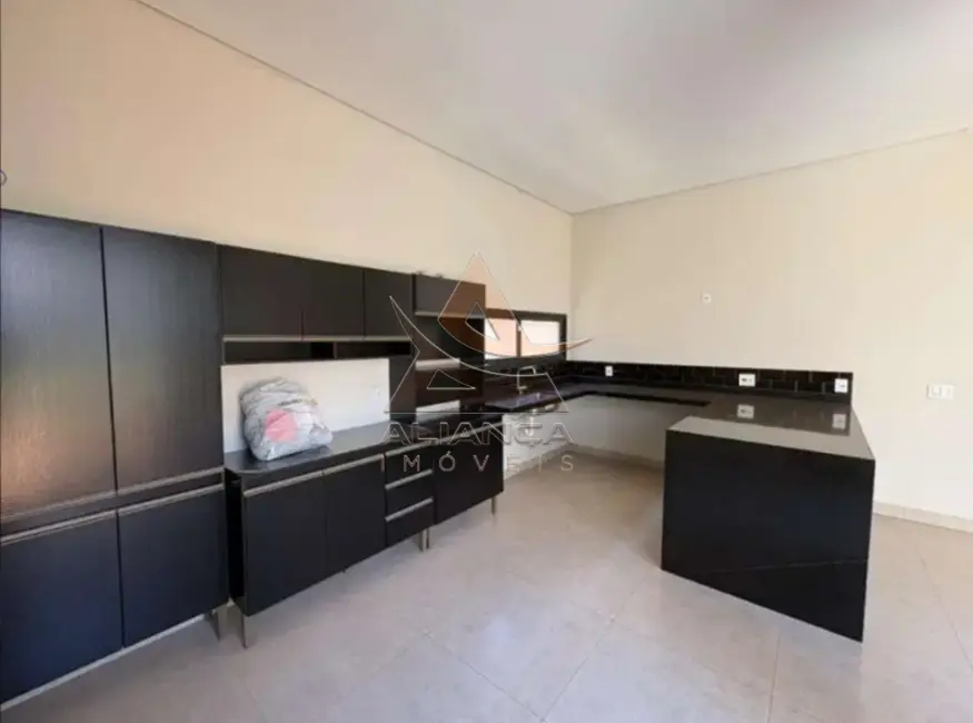 Casa de Condomínio com 3 quartos para alugar, 270m2 em Ribeirao Preto - SP - imagem 9 Foto 9 de Casa de Condomínio com 3 quartos para alugar, 270m2 em Ribeirao Preto - SP