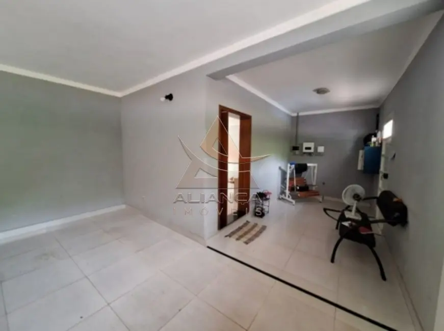 Casa com 3 quartos à venda, 151m2 em Quintino Facci II, Ribeirao Preto - SP - imagem 4 Foto 4 de Casa com 3 quartos à venda, 151m2 em Quintino Facci II, Ribeirao Preto - SP