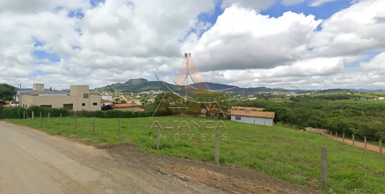 Terreno / Lote à venda, 1375m2 em Capitolio - MG - imagem 1 Foto 1 de Terreno / Lote à venda, 1375m2 em Capitolio - MG