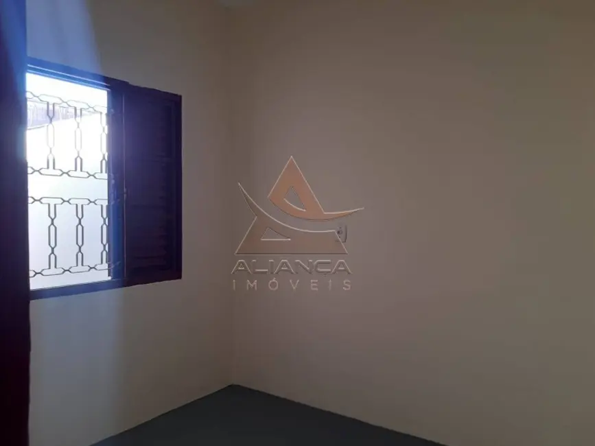 Casa com 3 quartos à venda, 127m2 em Geraldo Correia de Carvalho, Ribeirao Preto - SP - imagem 4 Foto 4 de Casa com 3 quartos à venda, 127m2 em Geraldo Correia de Carvalho, Ribeirao Preto - SP