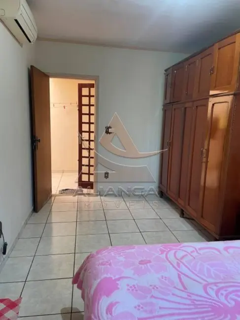 Foto 4 de Casa com 3 quartos à venda, 243m2 em Campos Elíseos, Ribeirao Preto - SP