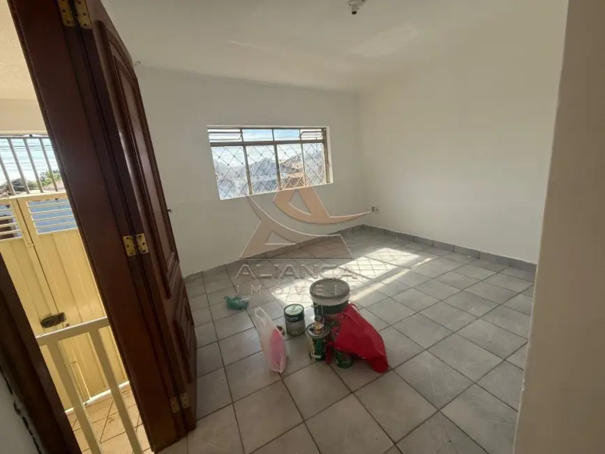 Casa com 3 quartos à venda, 82m2 em Campos Elíseos, Ribeirao Preto - SP - imagem 1 Foto 1 de Casa com 3 quartos à venda, 82m2 em Campos Elíseos, Ribeirao Preto - SP