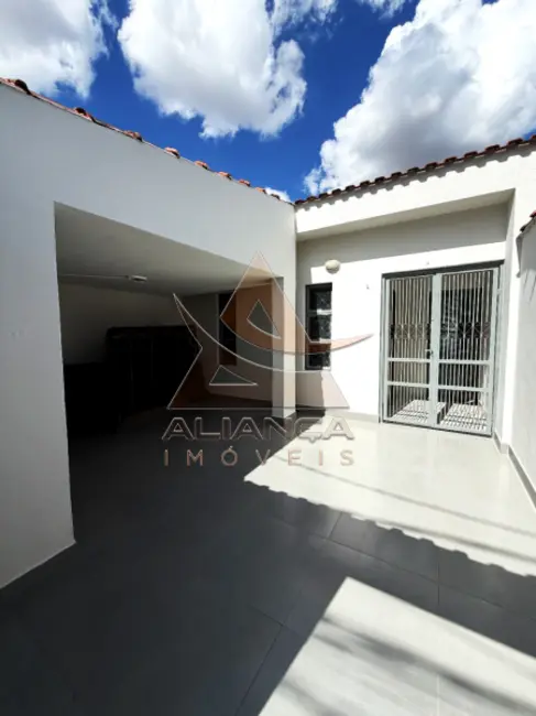 Casa com 3 quartos à venda, 105m2 em Jardim Maria Goretti, Ribeirao Preto - SP - imagem 1 Foto 1 de Casa com 3 quartos à venda, 105m2 em Jardim Maria Goretti, Ribeirao Preto - SP