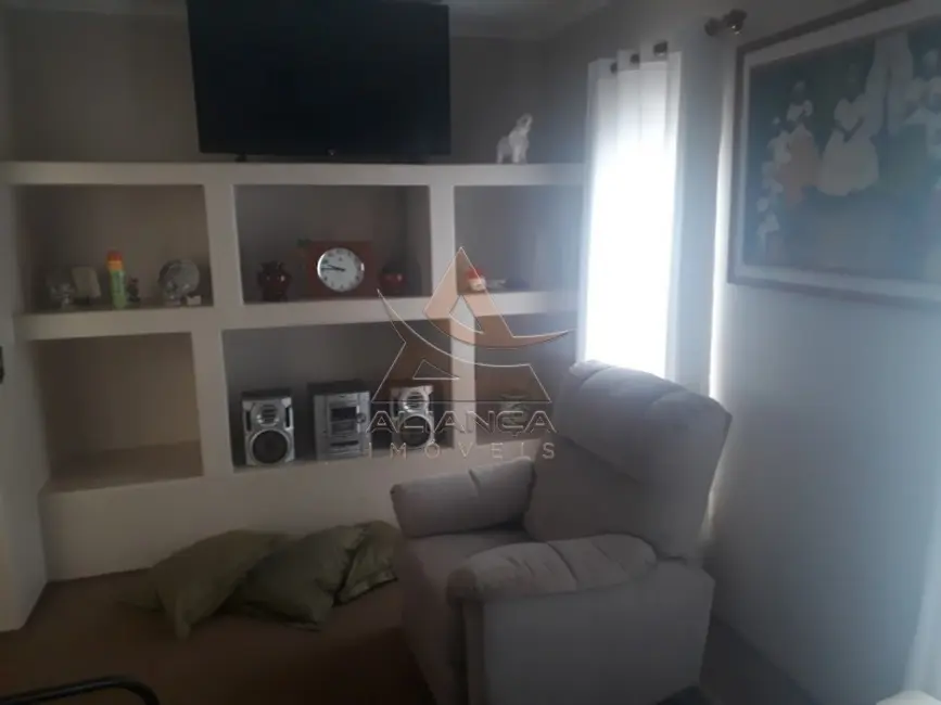 Casa com 3 quartos à venda, 229m2 em Ribeirao Preto - SP - imagem 4 Foto 4 de Casa com 3 quartos à venda, 229m2 em Ribeirao Preto - SP