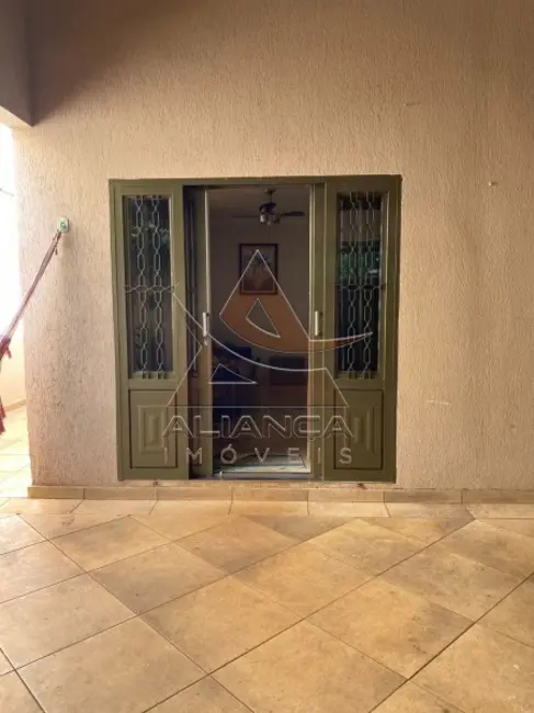 Casa com 3 quartos à venda, 142m2 em Ribeirao Preto - SP - imagem 3 Foto 3 de Casa com 3 quartos à venda, 142m2 em Ribeirao Preto - SP