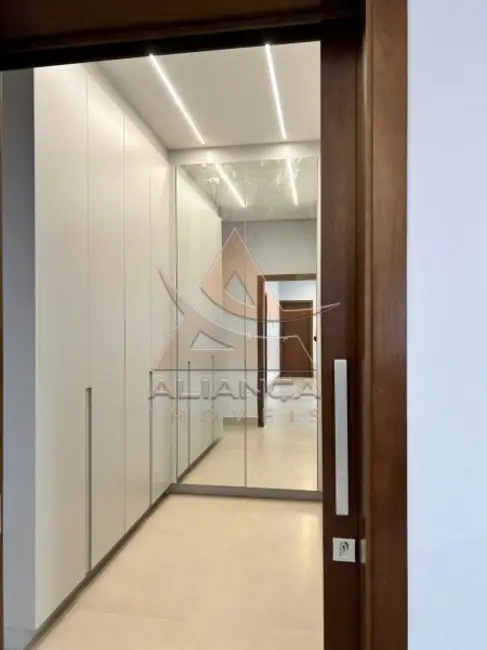 Casa de Condomínio com 3 quartos à venda, 250m2 em Quinta da Primavera, Ribeirao Preto - SP - imagem 8 Foto 8 de Casa de Condomínio com 3 quartos à venda, 250m2 em Quinta da Primavera, Ribeirao Preto - SP