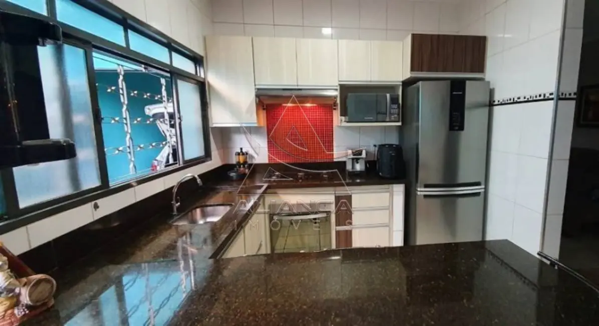 Casa com 3 quartos à venda, 128m2 em Ribeirao Preto - SP - imagem 1 Foto 1 de Casa com 3 quartos à venda, 128m2 em Ribeirao Preto - SP