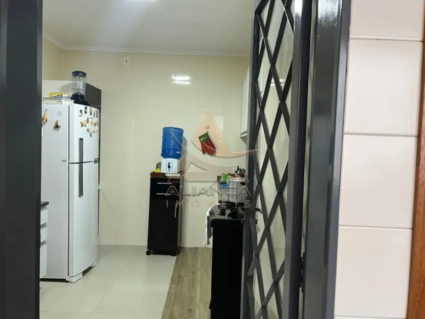 Foto 4 de Apartamento com 3 quartos à venda, 105m2 em Jardim Irajá, Ribeirao Preto - SP
