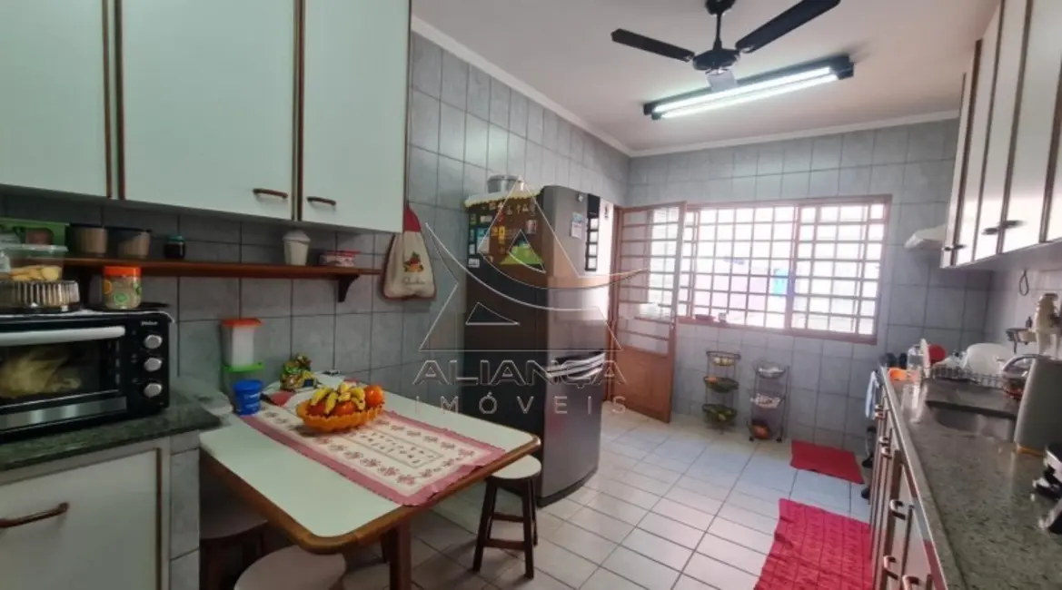Casa com 3 quartos à venda, 210m2 em City Ribeirão, Ribeirao Preto - SP - imagem 5 Foto 5 de Casa com 3 quartos à venda, 210m2 em City Ribeirão, Ribeirao Preto - SP