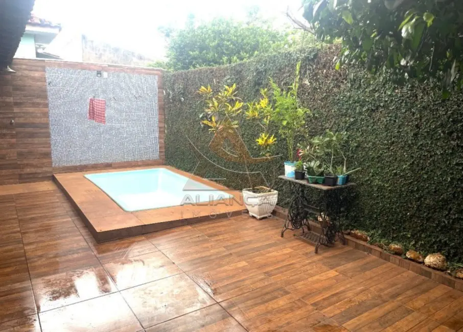 Casa com 3 quartos à venda, 174m2 em Ribeirao Preto - SP - imagem 1 Foto 1 de Casa com 3 quartos à venda, 174m2 em Ribeirao Preto - SP