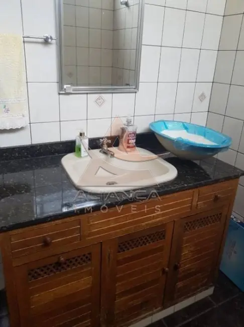 Casa com 3 quartos à venda, 214m2 em Ribeirao Preto - SP - imagem 5 Foto 5 de Casa com 3 quartos à venda, 214m2 em Ribeirao Preto - SP