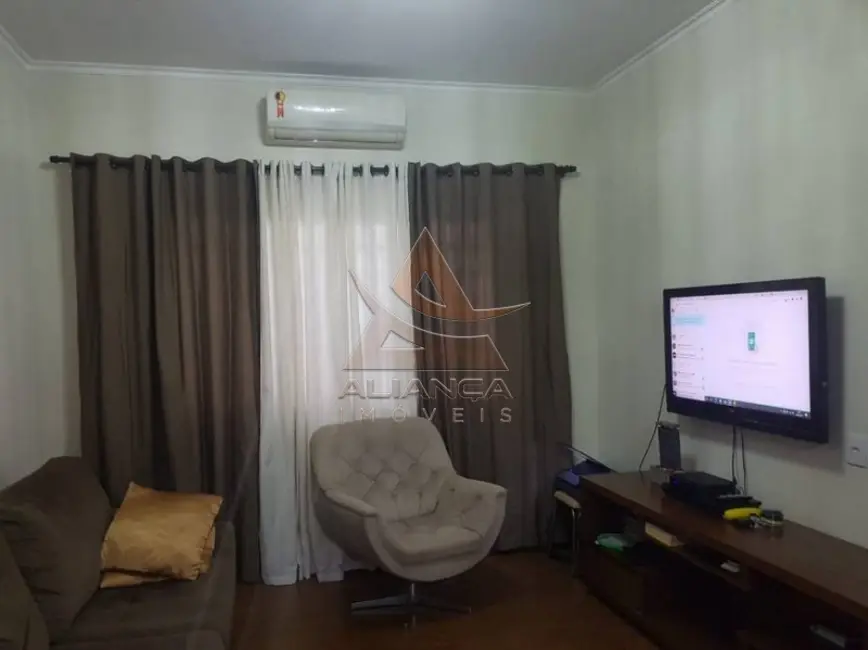 Casa com 3 quartos à venda, 214m2 em Ribeirao Preto - SP - imagem 2 Foto 2 de Casa com 3 quartos à venda, 214m2 em Ribeirao Preto - SP